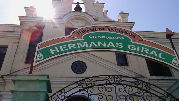El Hogar de Ancianos Hermanas Giral, de la ciudad de Cienfuegos, será reconocido como un centro libre de estigmas y discriminación, durante la jornada provincial contra la homofobia y la transfobia. Foto: Ismary Barcia