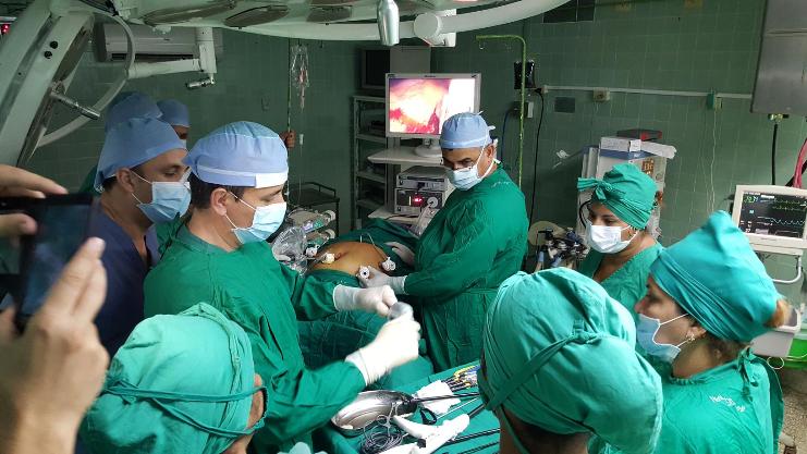 Un equipo multidisciplinario interviene en la cirugía bariátrica. / Fotos: cortesía del equipo médico
