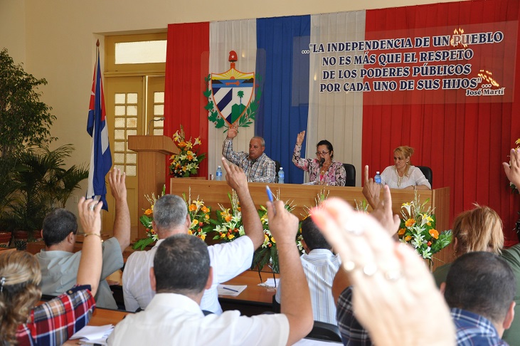 Aprueban en la Asamblea del Poder Popular lineamientos de trabajo correspondientes al XII período de mandato en Cienfuegos. /Foto: Efraín Cedeño