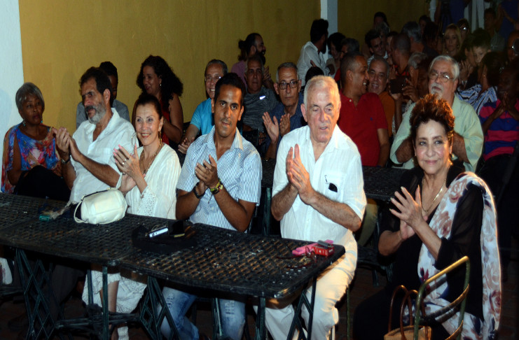 La Piel del Cine ha logrado reunir en Cienfuegos a actores locales con participación significativa en el cine nacional. /Foto: Modesto Gutiérrez (ACN)