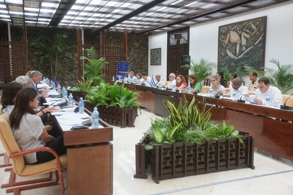 Sesiona en La Habana el primer Comité Conjunto entre Cuba y la Unión Europea. Foto: @CubaMINREX/Twitter.