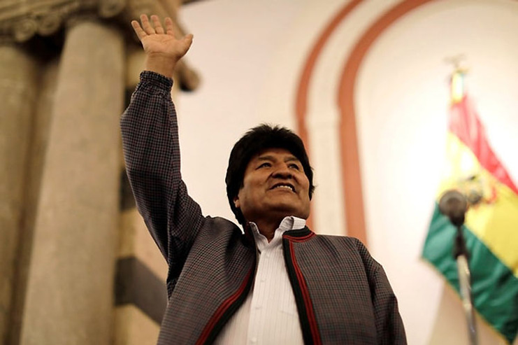 Evo Morales llegó a la Presidencia de Bolivia en 2005, cuando la pobreza en esa nación era del 60 por ciento. Para 2017, la cifra se redujo 34 por ciento. /Foto: Reuters