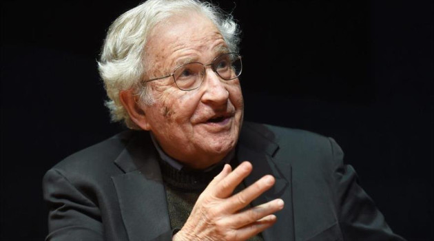 El reconocido politólogo estadounidense Noam Chomsky. /Foto: HispanTV