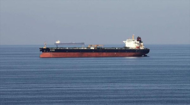 El primer buque llega después de cargar gasolina en el puerto iraní de Bandar Abás el mes de marzo. /Foto: HispanTV