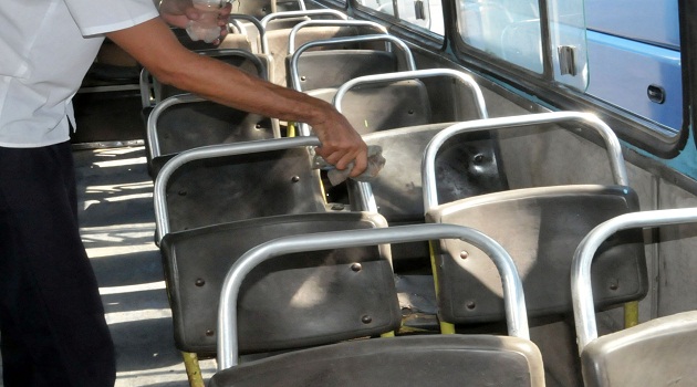 El reinicio de las actividades en el transporte en Cienfuegos ha sido con las limitaciones anunciadas, según lo apreciado en las dos primeras fechas./ Foto: Perlavisión