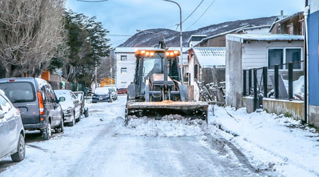 En Ushuaia, el punto más meridional de la Argentina, en la provincia de Tierra del Fuego, el invierno se siente desde hace varias semanas con las recurrentes nevadas. /Foto: Internet