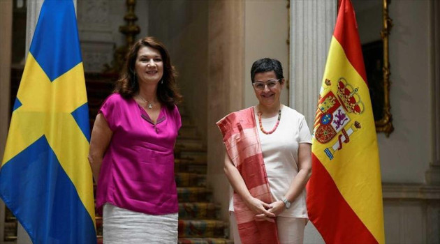 La canciller española, Arancha González Laya (der.), junta a su par sueca, Ann Linde, en la sede del ente ministerial, situado en Madrid (capital), 7 de julio de 2020. /Foto: HispanTV