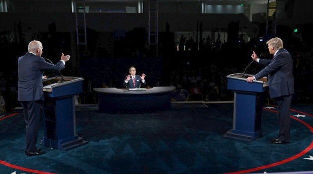 Debate presidencial entre el actual mandatario, Donald Trump, y el candidato demócrata Joe Biden en Cleveland, Ohio, el 29 de septiembre de 2020. /Foto: Olivier Douliery (Pool-AFP)