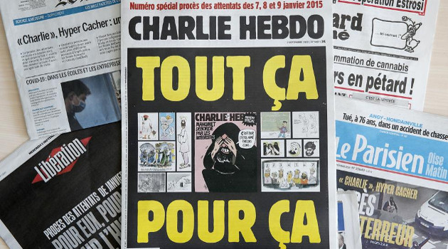 Portada de Charlie Hebdo y otros medios coincidiendo con el inicio del juicio. /Foto: Yoan Valat (EFE)