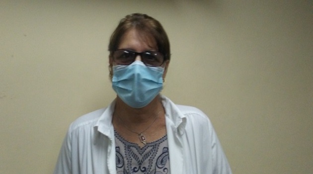 Doctora Deyamí García Torres, jefa del Laboratorio clínico del Centro de Especialidades Ambulatorias (CEA) de Cienfuegos./Foto: Dagmara