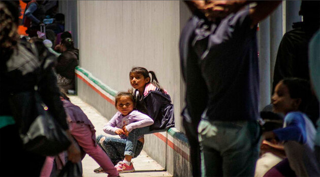 El número de niños y adolescentes migrantes en la frontera de México con Estados Unidos creció de 380 a casi 3 mil 500 en el primer trimestre del actual año, refiere un informe de Unicef. /Foto: PL
