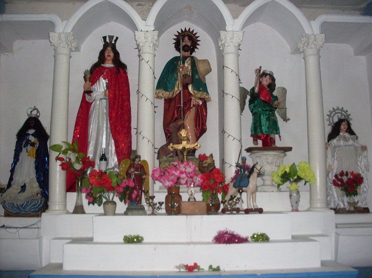Altar de la sociedad de Santa Bárbara en Palmira.