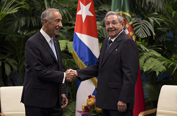 Raúl Castro Ruz recibe a Marcelo Rebelo de Sousa, presidente de Portugal. Foto. Ismael Francisco/ Cubadebate.