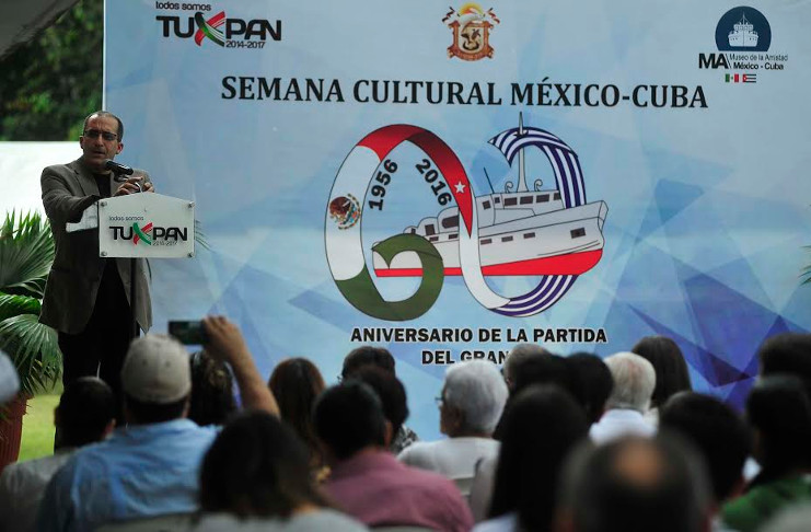 Se inauguró en Tuxpan la semana cultural para celebrar el 60 aniversario de la partida del yate Granma del puerto de Tuxpan hacia Cuba. Foto Sergio Hernández Vega