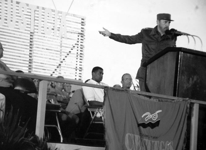 Cienfuegos, sede del acto central por el 26 de Julio en 1999.