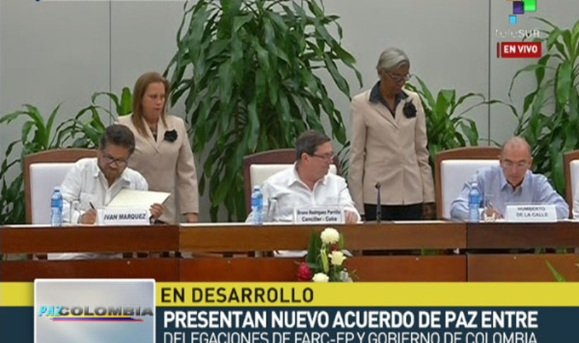 Colombia ya tiene un nuevo acuerdo para la paz y fue firmado hace unos minutos en La Habana, Cuba. /Foto: teleSUR