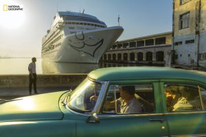 Crucero Adonia en el puerto de La Habana, el primero norteamericano en tocar puerto cubano en medio siglo. Foto: David Guttenfelder