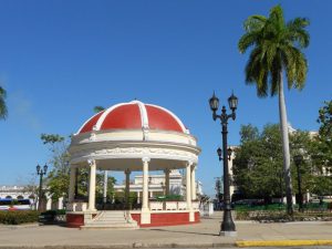 La muy conocida de la glorieta en el parque Martí, de Cienfuegos. / Foto: Igorra