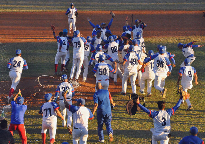 Los Alazanes de Cuba debutarán el día inaugural frente a República Dominicana. (Foto: Rafael Martínez Arias / periódico La Demajagua)