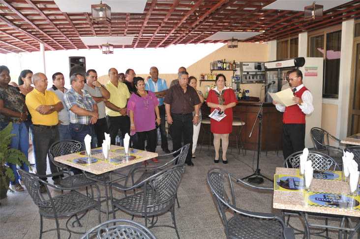 Este 4 de febrero, Día del Trabajador del Comercio, la Gastronomía y los Servicios, también resultó reinaugurada la pizzería Gioventu tras ocho meses de reparación capital. /Foto: Juan Carlos Dorado.