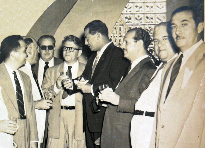 La comitiva cienfueguera con el Presidente de Panamá. /Foto: Archivo