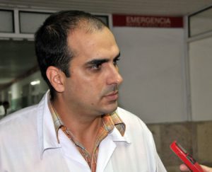 Pável Rodríguez Monteagudo, director en funciones del Hospital Provincial de Cienfuegos. /Foto: Juan Carlos Dorado
