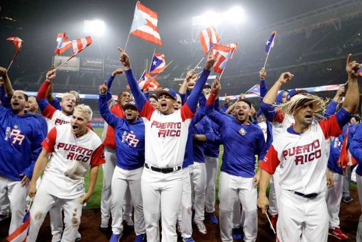 Los boricuas festejaron de lo lindo su pase invicto a la final del IV Clásico Mundial de Béisbol.