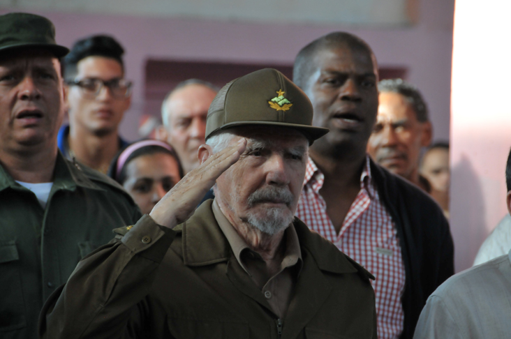 El vicepresidente cubano en el acto celebrado en la Empresa Oleohidráulica José Gregorio Martínez. /Foto: Juan Carlos Dorado