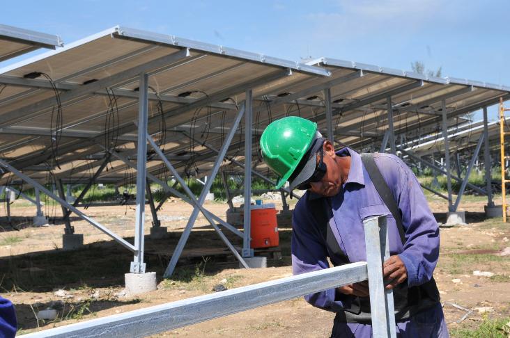 En Cienfuegos se prepara la ejecución de varios parques solares hasta el 2030. Foto: Julio Martínez Molina