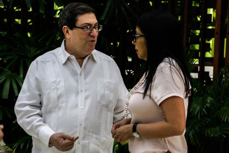 Los cancilleres de Venezuela y Cuba, Delcy Rodríguez y Bruno Rodríguez durante la sesión del XV Consejo Político de la Alianza Bolivariana para los Pueblos de Nuestra América-Tratado de Comercio de los Pueblos (ALBA-TCP), celebrado este lunes en La Habana. /Foto: Abel Padrón (ACN)