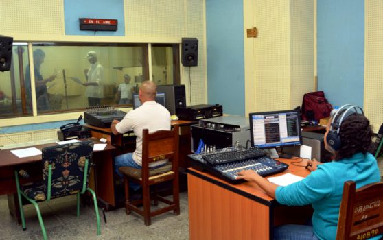 Varios fueron las programas premiados de la Emisora Radio Ciudad del Mar. Foto: Tomada de Internet