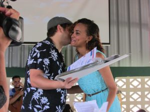 Premio en crónica y reportaje Regla Abreu Gaínza.