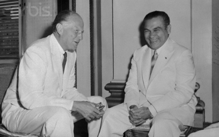 El embajador de los Estados Unidos en Cuba, Earl T. Smith, aseguraba estar al margen de los asuntos internos de Cuba