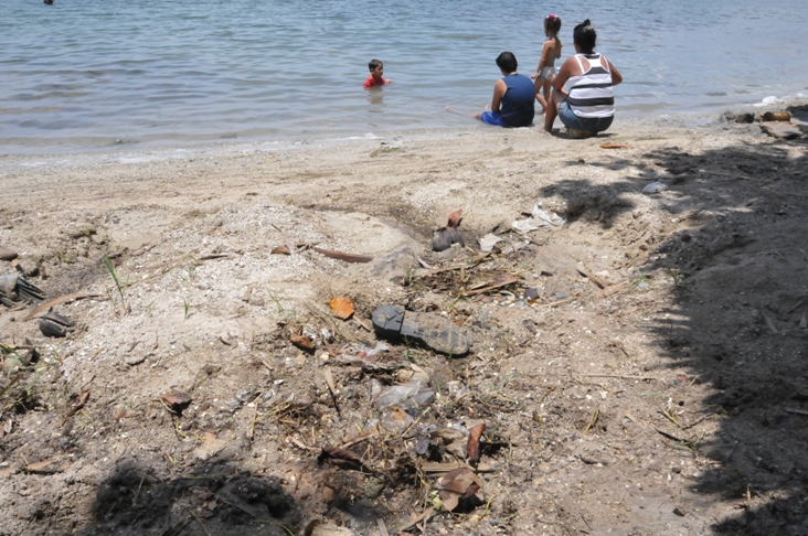 Playa Alegre es llamada "la Cenicienta" de las playas de Cienfuegos. Fotos: Juan Carlos Dorado