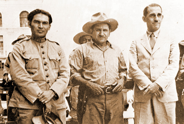 De izquierda a derecha, en foto de noviembre de 1933, el ya para entonces coronel y jefe del Ejército, Fulgencio Batista; Blas Hernández (personaje ambivalente luego asesinado por un capitán del propio ejército republicano); y el presidente de la denominada Pentarqía, Ramón Grau San Martín. /Foto: Archivo