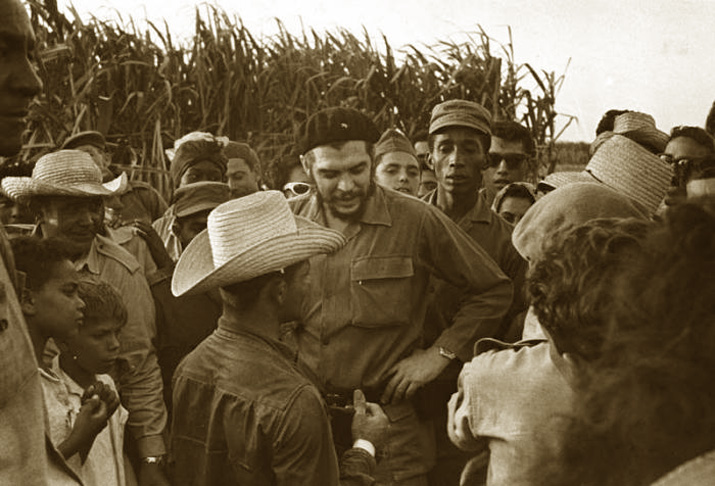 La Jornada de Trabajo Voluntario servirá de Homenaje a Ernesto Guevara, impulsor de tal iniciativa en Cuba.