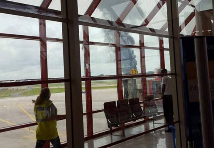 Avión, con 104 personas a bordo, se dirigía a la provincia deHolguín y se precipitó en zonas de cultivo próximas a la Terminal 1 del Aeropuerto Internacional José Martí de La Habana.