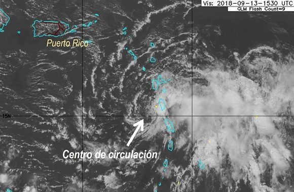 La tormenta tropical Isaac perdió organización e intensidad a su paso sobre las Antillas Menores. 