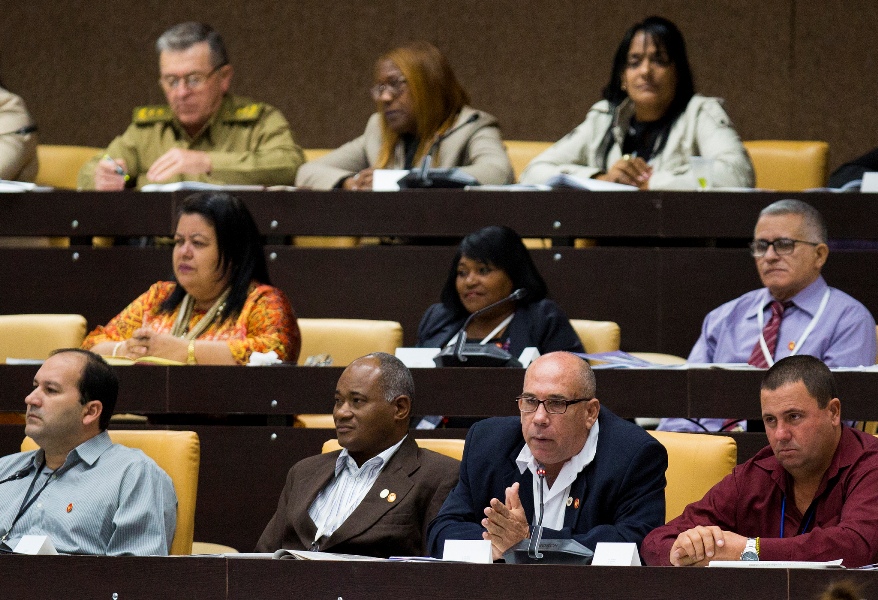 Diputados debaten sobre el Proyecto de Constitución tras los cambios realizados./ Foto: Irene Pérez/ Cubadebate.