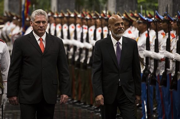 El presidente cubano Miguel Díaz-Canel recibió a Dean Oliver Barrow, Primer Ministro de Belice. Foto: Irene Pérez/ Cubadebate.