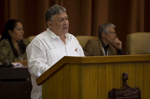 Marino Murillo Jorge, jefe de la Comisión Permanente para la Implementación y Desarrollo. Foto: Irene Pérez/ Cubadebate.
