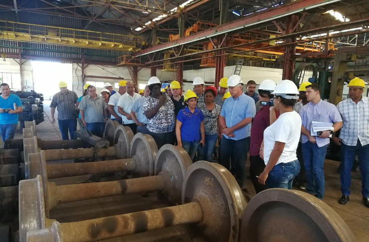 En la Empresa Industrial Ferroviaria José Valdés Reyes (FERRAC), del municipio de Cárdenas. /Foto: Estudios Revolución