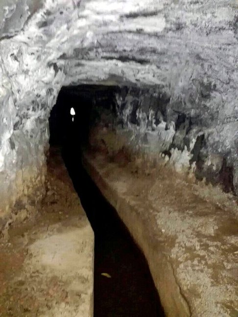 Los canales de Madrazo, en la zona de La Vega, forman parte de un sistema colector de agua de 1 kilómetro de longitud, construidos artesanalmente./ Cortesía del Centro Provincial de Patrimonio