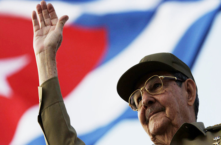 “La presidencia del Partido adjudicó el Premio Lenin a Raúl Castro, por su destacada contribución a la divulgación de los ideales del socialismo”. /Foto: Sven Creutzmann (AP)