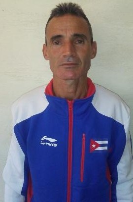 Wilfredo Pérez Lazo tiene un largo historial como atleta de fondo en Aguada de Pasajeros. /Foto: Eduardo Morales Bernal