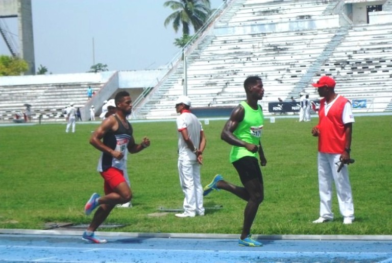 El Memorial Barrientos de atletismo es una de las competencias más tradicionales del campo y pista cubanos. /Foto: DeporCuba