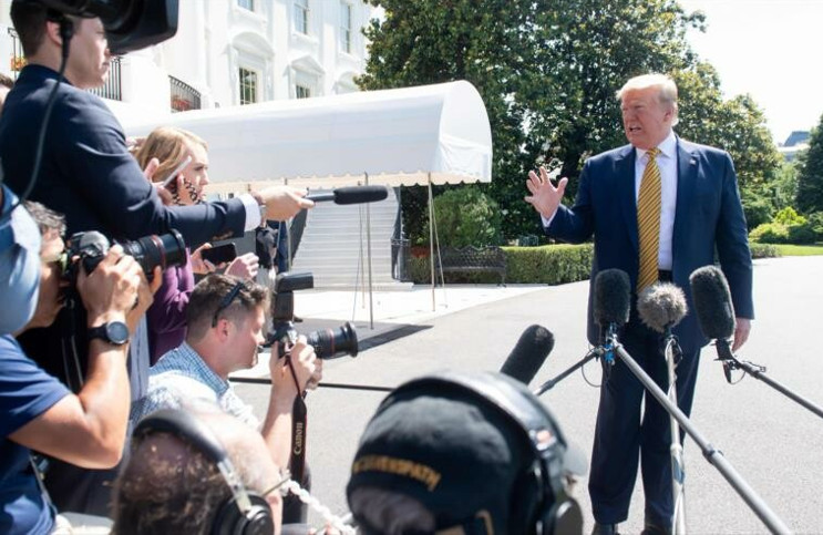 El presidente de Estados Unidos, Donald Trump, anunció hoy durante una conferencia de prensa en la Casa Blanca, nuevas medidas contra Irán por el derribo del dron espía estadounidense. /Foto: AFP