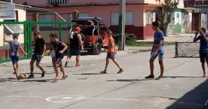 El propio Sedinoel fue el organizador del torneo del fútbol de ese sábado./Foto: Darilys Reyes Sánchez