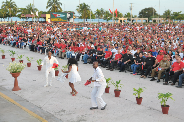 Momento cultural en el Acto Provincial por el 26 de Julio en Cienfuegos./Foto: Juan Carlos Dorado
