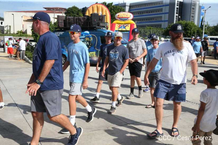 Ambiente de fiesta el que se vivió este sábado en el Estadio Nacional de Managua, la Casa del Juego Perfecto. /Foto: César Pérez (www.el19digital.com)